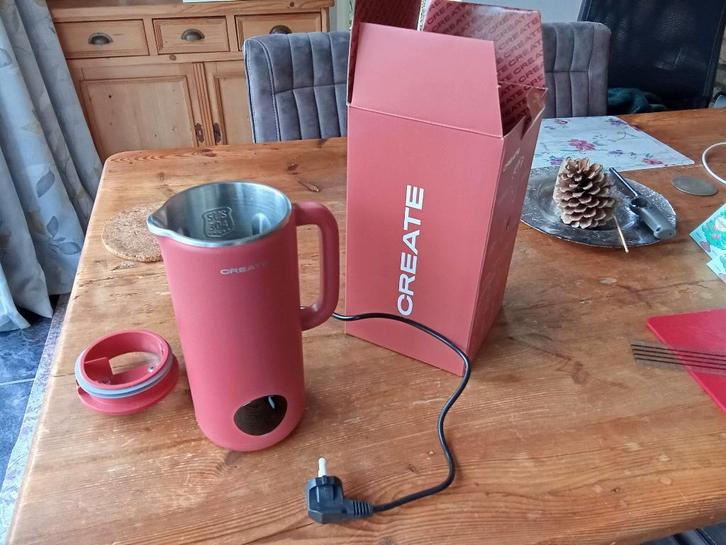 Vegan melk maker/Multifunctionele machine, Witgoed en Apparatuur, Blenders, Zo goed als nieuw, Blender, Ophalen of Verzenden