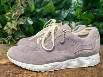 Bijna nieuwe sneakers van Durea maat 39 (maat H) beschikbaar voor biedingen