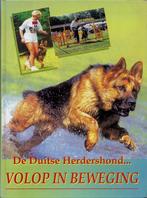 DE DUITSE HERDERSHOND VOLOP IN BEWEGING., Ophalen of Verzenden, Zo goed als nieuw, Honden