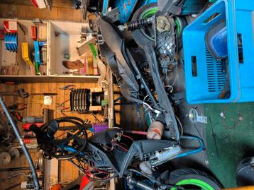 malaguti f12r liquid cooled project  beschikbaar voor biedingen