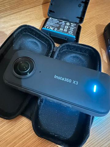 Insta 360 X3 met extra accu lees beschrijving beschikbaar voor biedingen