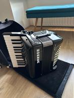 Accordeon Hohner Bravo II 48, Muziek en Instrumenten, Accordeons, Ophalen, Hohner, Met riemen, 48-bas