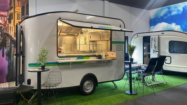 Carpento 350 Yummy foodtrailer nieuw op voorraad, Zakelijke goederen, Partijgoederen en Retail | Verkoopwagens, Ophalen