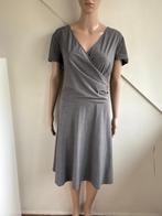 Ladress travelstof jurk maat XXL 44 grijs stippen, Kleding | Dames, Jurken, Maat 42/44 (L), Ophalen of Verzenden, Zo goed als nieuw