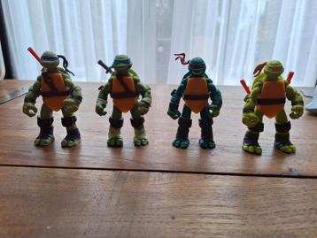 Tmnt figuurtjes incl. wapens beschikbaar voor biedingen