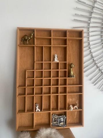 Vintage Houten Letterbak / Wandrek beschikbaar voor biedingen