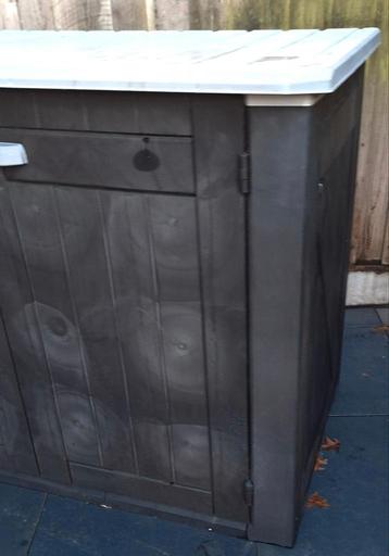 Keter Kussenbox - Tuinopslag beschikbaar voor biedingen