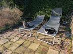 2 grijze opvouwbare ligstoelen - gratis af te halen, Tuin en Terras, Ligbedden, Ophalen, Gebruikt, Metaal, Inklapbaar