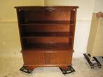 Vintage koloniaal kastje van esdoornhout, Antiek en Kunst, Antiek | Meubels | Kasten
