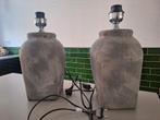 2 betonnen/ stenen lampen., Huis en Inrichting, Lampen | Tafellampen, Ophalen, Zo goed als nieuw, Minder dan 50 cm