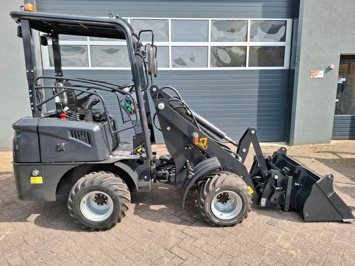 CMH DWE606 mini shovel loader 2tons electrisch, Zakelijke goederen, Machines en Bouw | Kranen en Graafmachines, Wiellader of Shovel