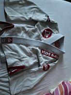Gracie Barra Kids Brazilian Jiu Jitsu Kimono Maat Y4, Gebruikt, Maat XS of kleiner, Vechtsportpak, Ophalen of Verzenden