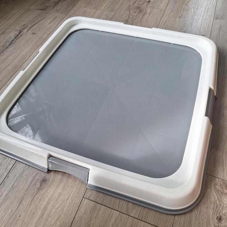 Adori Trainingsmat Houder - Hondenzindelijkstraining - 60x60, Dieren en Toebehoren, Honden-accessoires, Zo goed als nieuw, Ophalen of Verzenden