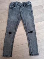 Name It Grijze Broek Maat 110 - Open Knieën, Broek, Gebruikt, Meisje, Ophalen of Verzenden