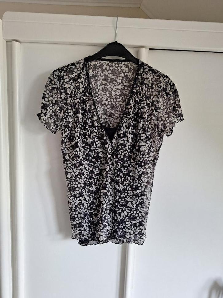 s.Oliver dubbele top maat 40, Kleding | Dames, Tops, Zo goed als nieuw, Maat 38/40 (M), Zwart, Korte mouw, Ophalen of Verzenden