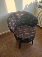 Zwarte fauteuil met luipaardprint, Huis en Inrichting, Stoelen, Ophalen, Gebruikt, Zwart, Retro