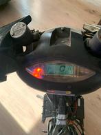 Aprillia AREA 51 DD - 80cc, Fietsen en Brommers, Scooters | Aprilia, Gebruikt, Maximaal 45 km/u, Ophalen of Verzenden, 80 cc