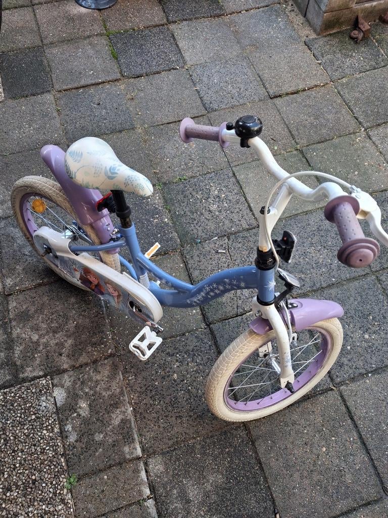 Leuke Elsa en Anna kinderfiets, Fietsen en Brommers, Fietsen | Meisjes, Ophalen of Verzenden, Handrem, 16 inch, Disney