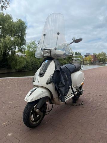 Vespa S 2012 Wit Piaggio Sport beschikbaar voor biedingen