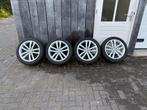 VW velgen/banden 18 inch/235, Auto-onderdelen, Banden en Velgen, Ophalen, 18 inch, Gebruikt, Banden en Velgen
