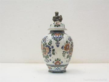 Vaas, Delft 91116 beschikbaar voor biedingen