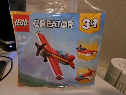 Lego Iconic Red Plane polybag Item No: 30669-1, Kinderen en Baby's, Speelgoed | Duplo en Lego, Nieuw, Lego, Complete set, Ophalen of Verzenden