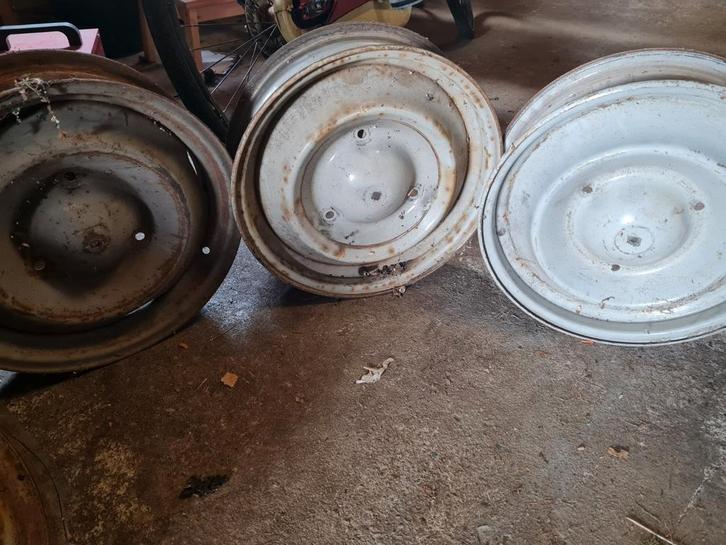 citroen 2cv velgen 2x en 1x 400 velg, Auto-onderdelen, Banden en Velgen, Velg(en), Zomerbanden, Gebruikt, Ophalen