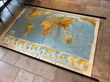 Wereldkaart schoolkaart klimaat 220 x 140 WoltersNoordhoff beschikbaar voor biedingen