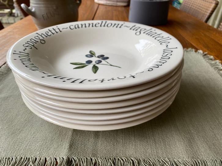 Pastaborden, Huis en Inrichting, Keuken | Servies, Zo goed als nieuw, Bord(en), Overige stijlen, Porselein, Ophalen