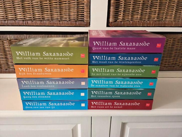William Sarabande - Kinderen van de dageraad, Boeken, Fantasy, Gelezen, Ophalen of Verzenden
