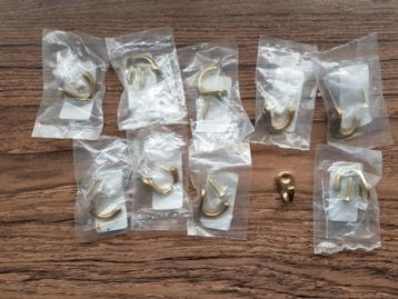 div. messing haken beschikbaar voor biedingen