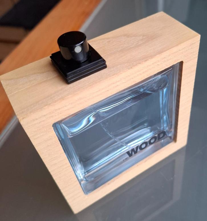 Dsquared wood, Sieraden, Tassen en Uiterlijk, Uiterlijk | Parfum, Zo goed als nieuw, Ophalen of Verzenden