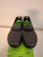 Oofos Instappers Maat 38.5, Kleding | Dames, Schoenen, Instappers, Ophalen of Verzenden, Grijs, Nieuw