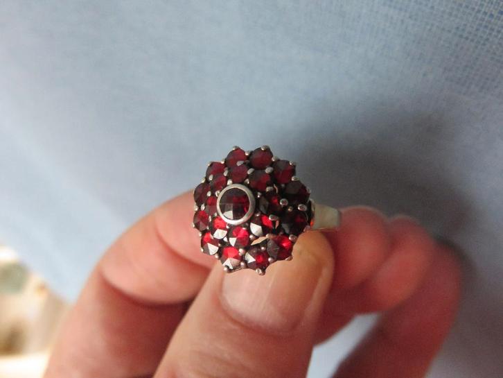 Antieke ring in 14 karaat goud met granaat stenen - ca. 1900, Sieraden, Tassen en Uiterlijk, Antieke sieraden, Ring, Goud, Ophalen of Verzenden