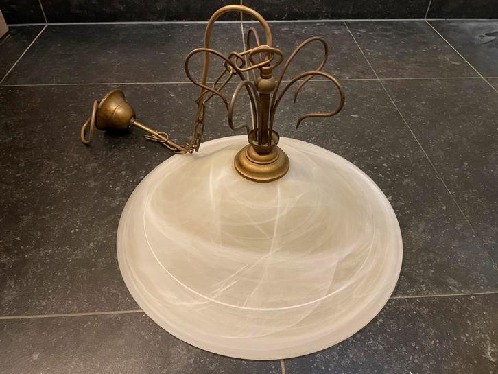Vintage retro authentieke hanglamp melkglas messing, Huis en Inrichting, Lampen | Hanglampen, Gebruikt, Minder dan 50 cm, Glas