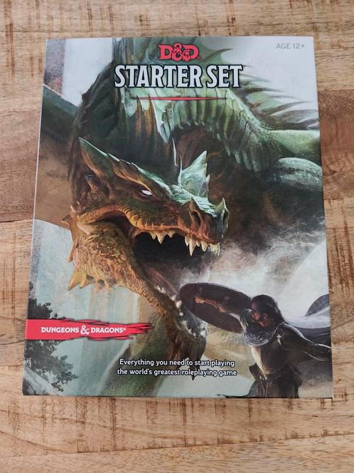 D&D Starter Set - Dungeons & Dragons nieuw, Hobby en Vrije tijd, Gezelschapsspellen | Bordspellen, Nieuw, Drie of vier spelers