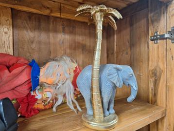 Prachtige beeld olifant ca 45 cm hoog  beschikbaar voor biedingen