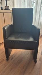 Leren eetkamertafelstoelen. Tafel is ook beschikbaar., Ophalen, Zwart, Leer, Zo goed als nieuw