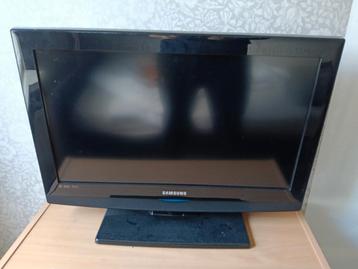 Goed werkende Samsung TV - LE26B350F1W beschikbaar voor biedingen