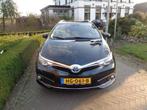 TOYOTA Auris 1.8 Hybrid 136pk CVT Executive, bij Toyota spec, 28 km/l, Gebruikt, Zwart, Origineel Nederlands