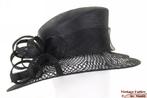 Dameshoed breed art nouveau zwart sisal sinamay 57 nieuw, Ophalen of Verzenden, Nieuw, 56 of 57 cm (M, 7 of 7⅛ inch), Hoed