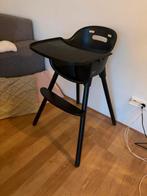 Qute zwarte kinderstoel met blad, Kinderen en Baby's, Ophalen, Gebruikt, Overige typen, Afneembaar eetblad