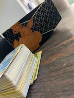 300+ pokemon kaarten, boeken, munten, dobbelstenen, sleeves, Ophalen of Verzenden, Zo goed als nieuw, Meerdere kaarten, Foil
