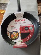 Tefal day by day koekenpan 28 cm., Nieuw, Koekenpan of Braadpan, Ophalen of Verzenden, Aluminium