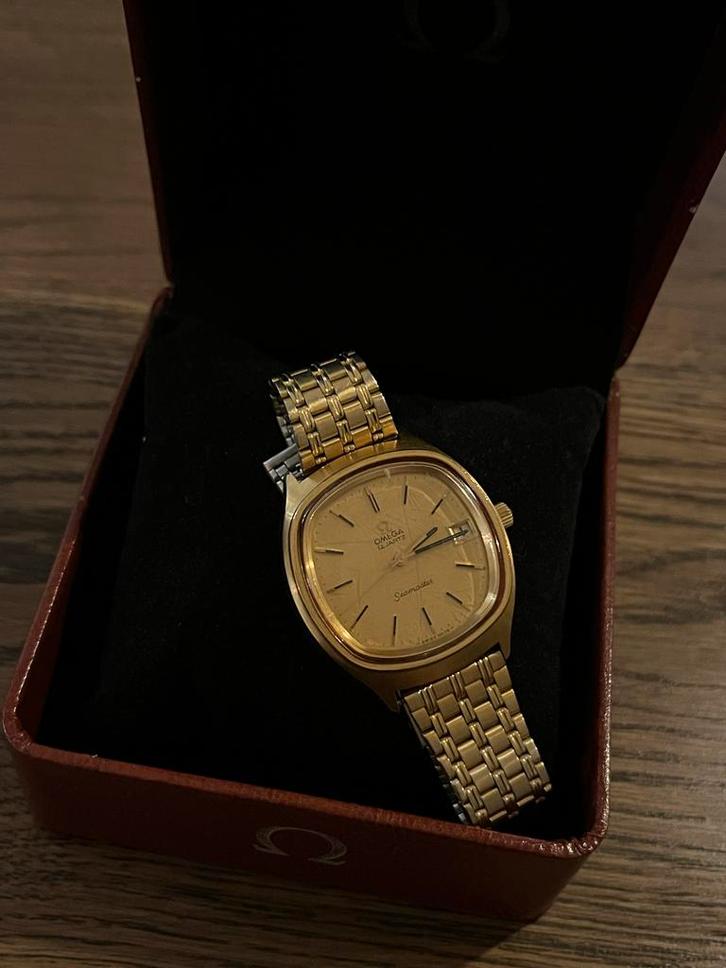 Omega horloge - De Ville - groot goud vintage, Sieraden, Tassen en Uiterlijk, Horloges | Antiek, Polshorloge, Omega, Overige materialen