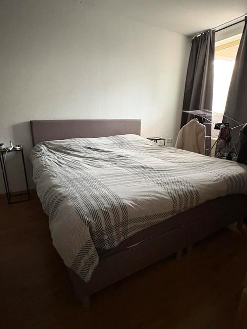 Boxspring 180x200, Huis en Inrichting, Slaapkamer | Boxsprings, Gebruikt, 180 cm, 200 cm, Tweepersoons, Grijs, Ophalen