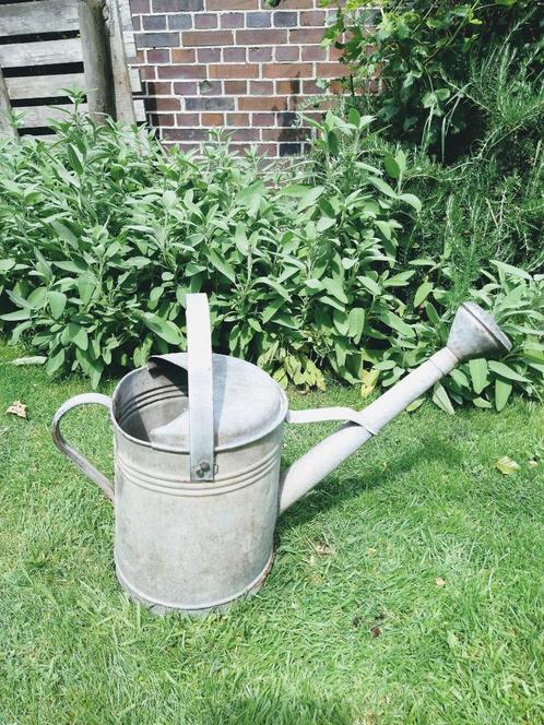 Oude zinken tuingieter, Tuin en Terras, Gieters, Gebruikt, Metaal, Ophalen
