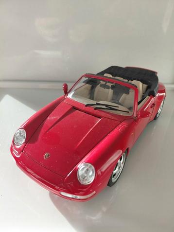 Porsche 911 Carrera Bburago 1/18 beschikbaar voor biedingen