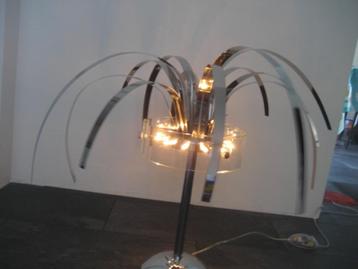 2 palmdesign tafellampen beschikbaar voor biedingen