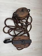Oude zware katrol, Antiek en Kunst, Antiek | Gereedschap en Instrumenten, Ophalen